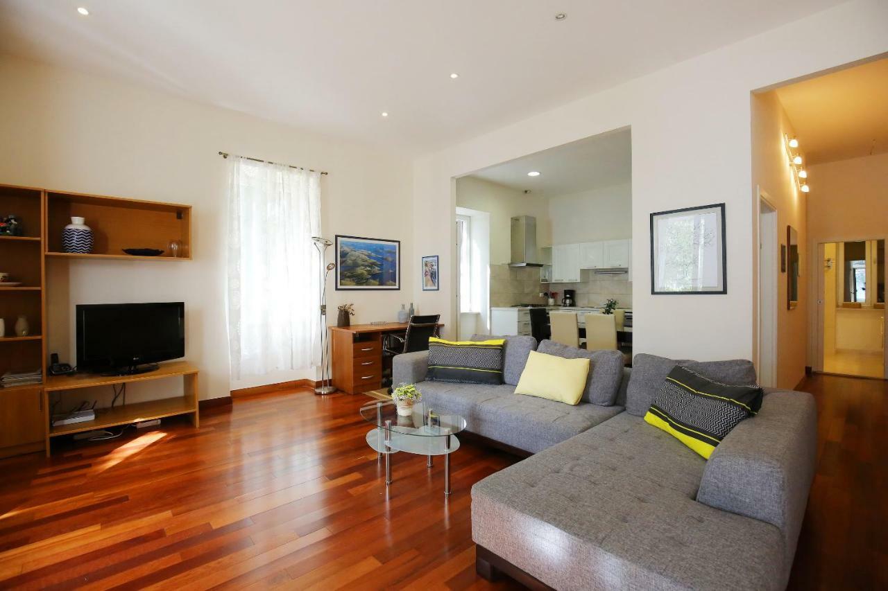 Seafront Beach Apartment - Directly At The Beach Zadar Dış mekan fotoğraf
