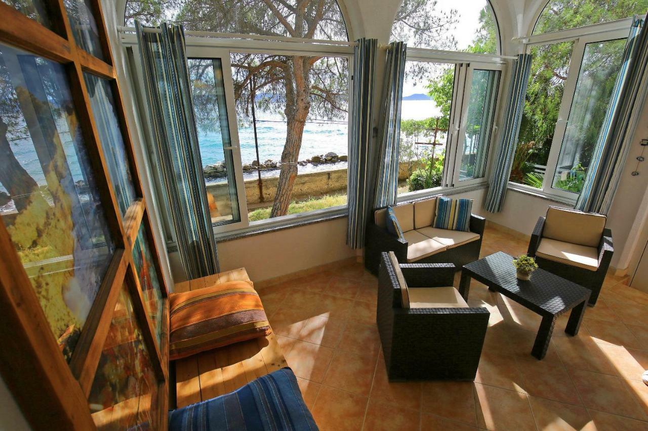Seafront Beach Apartment - Directly At The Beach Zadar Dış mekan fotoğraf