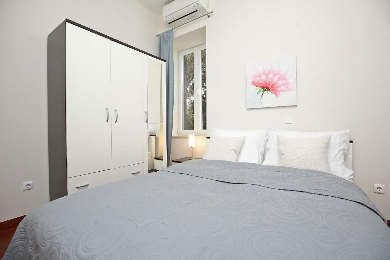 Seafront Beach Apartment - Directly At The Beach Zadar Dış mekan fotoğraf