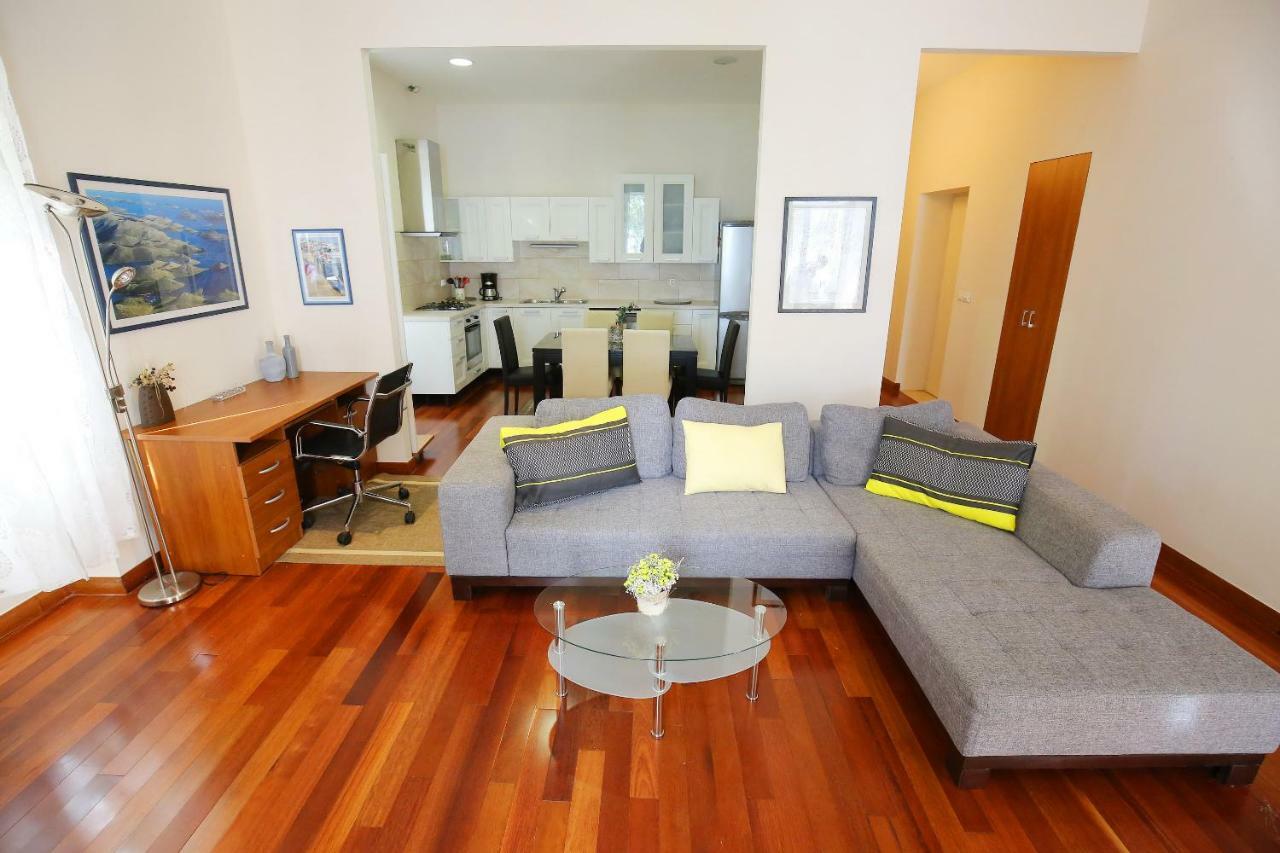 Seafront Beach Apartment - Directly At The Beach Zadar Dış mekan fotoğraf