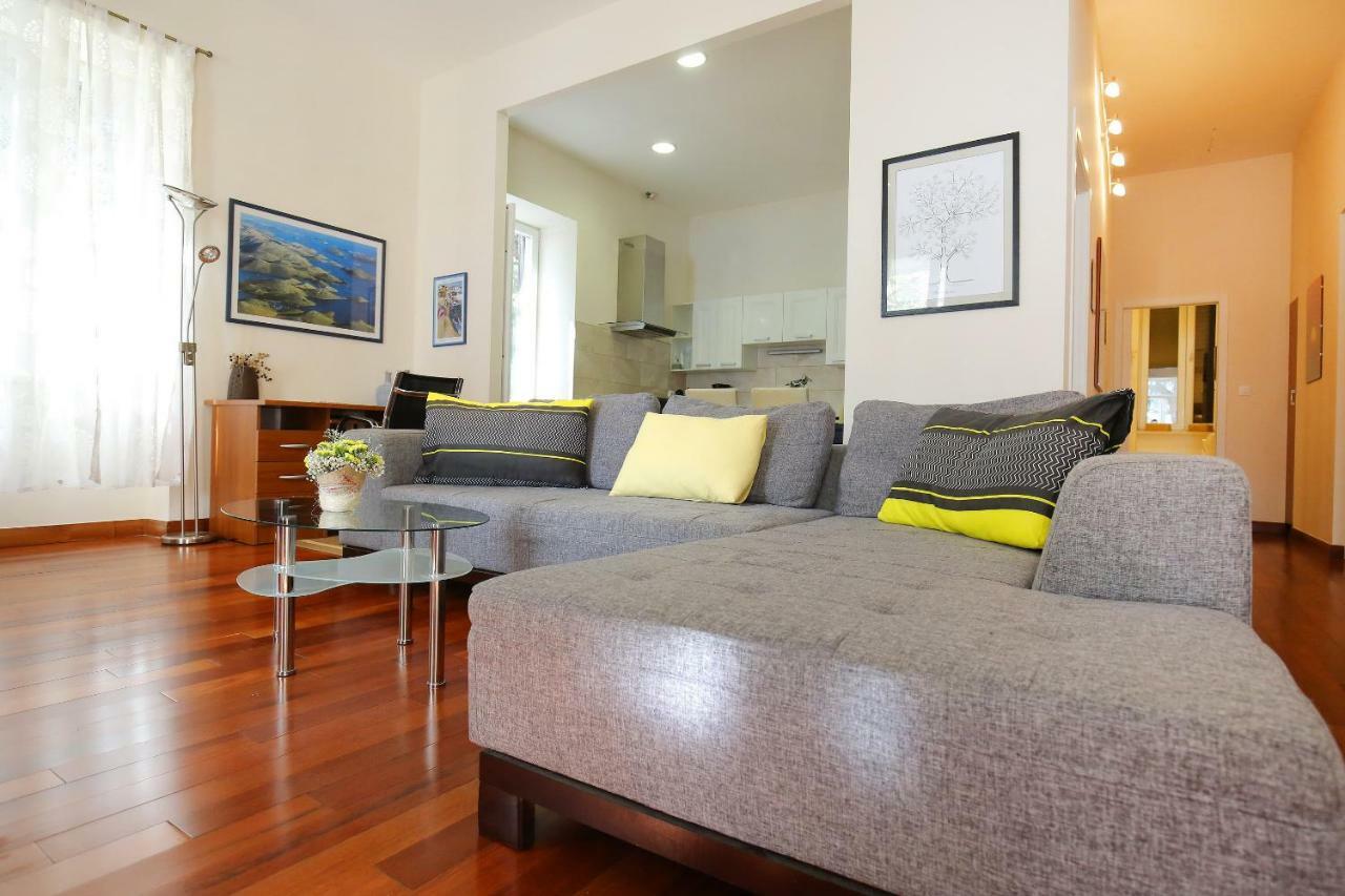Seafront Beach Apartment - Directly At The Beach Zadar Dış mekan fotoğraf